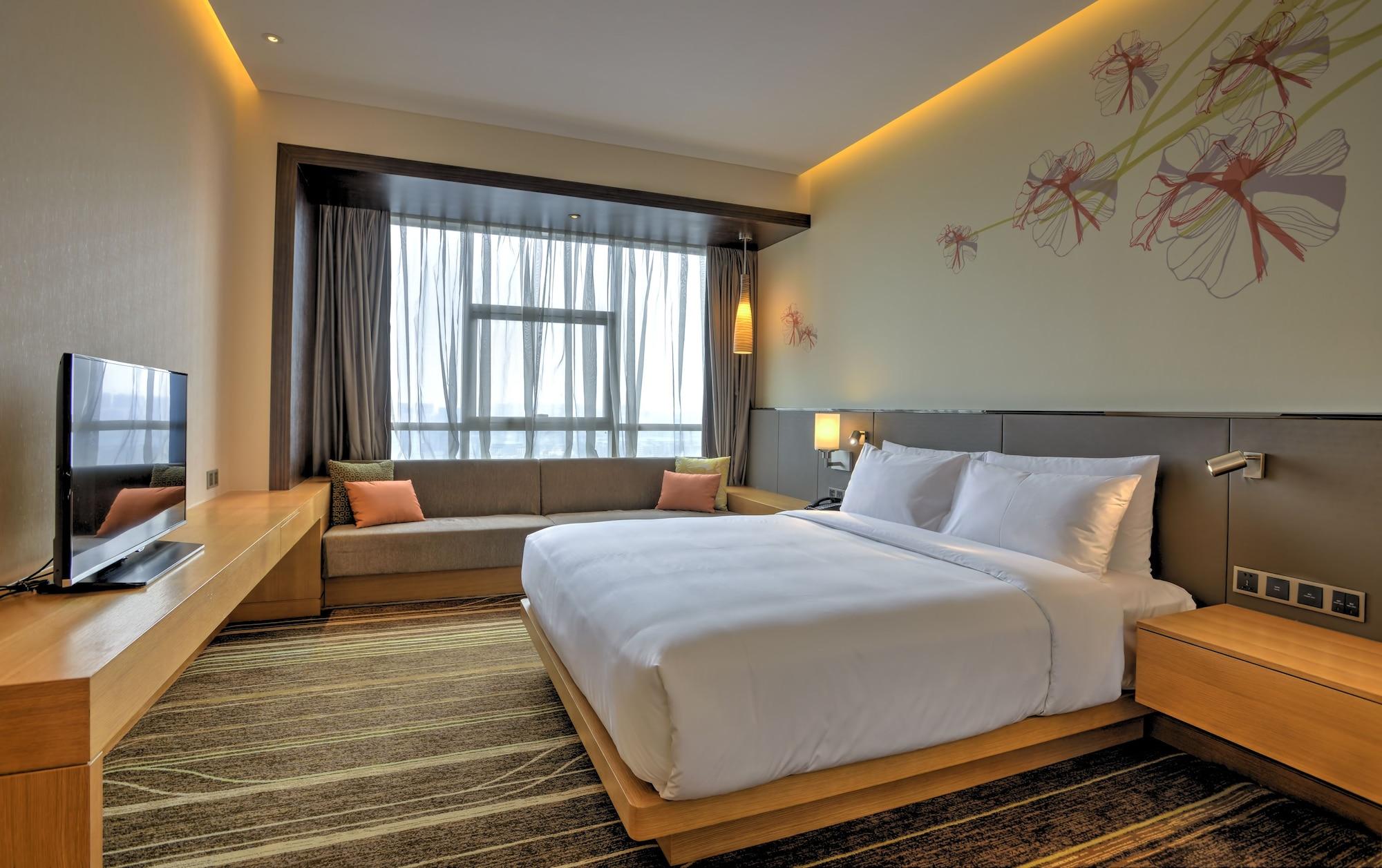 Hilton Garden Inn Chengdu Huayang Bagian luar foto