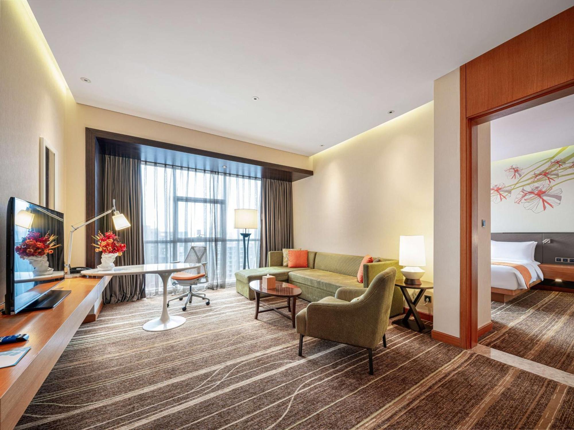 Hilton Garden Inn Chengdu Huayang Bagian luar foto